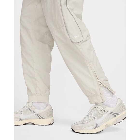 Nike Solo Swoosh Track Pants Size XL Men Light Bone White FB8620-072 - Picture 5 of 9